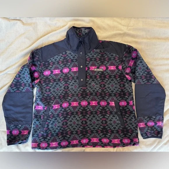 Columbia Women’s Fleece Pullover - Picture 2 of 8
